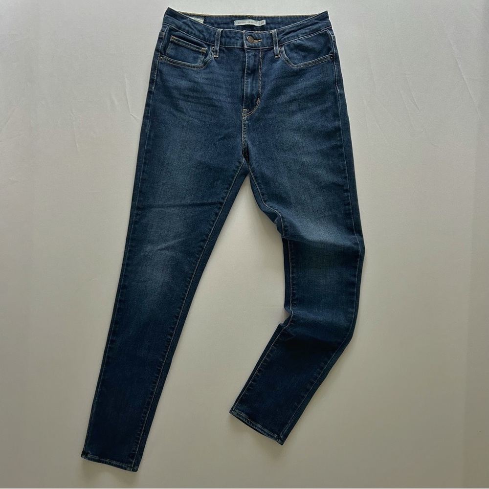 Levi’s 721 Dark Wash Skinny Jeans High Rise Stretch Denim Summer to Fall Size 28